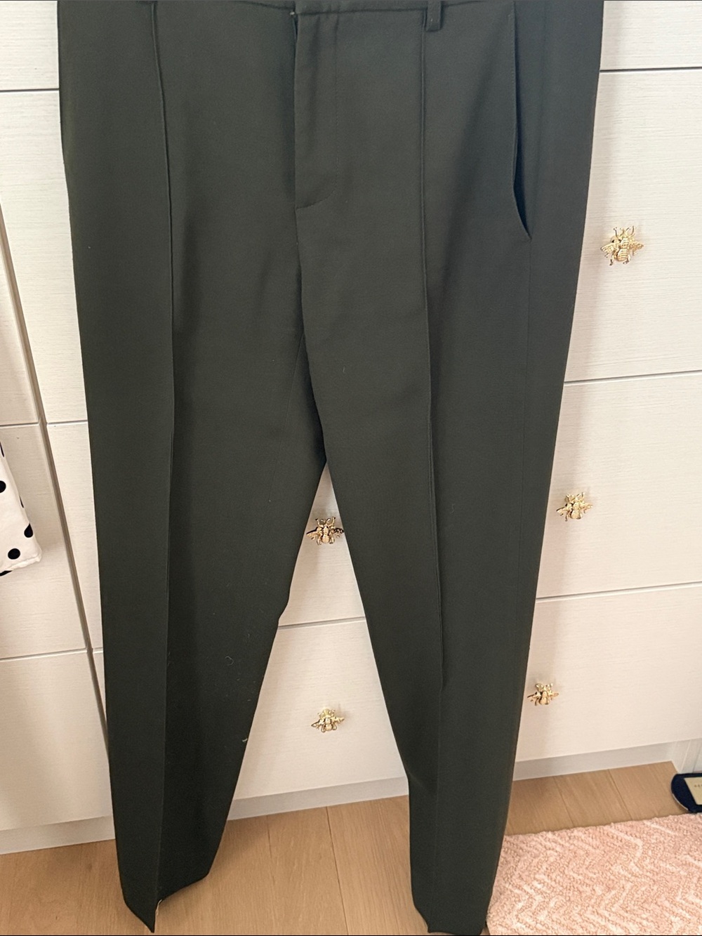 Vince Women's Tailored Trousers in Dark Olive Green